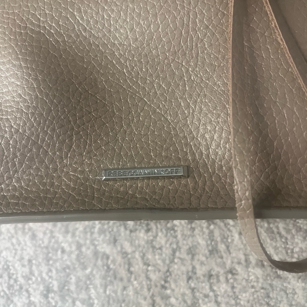 Rebecca Minkoff small Darren leather messenger bag. - Picture 6 of 8